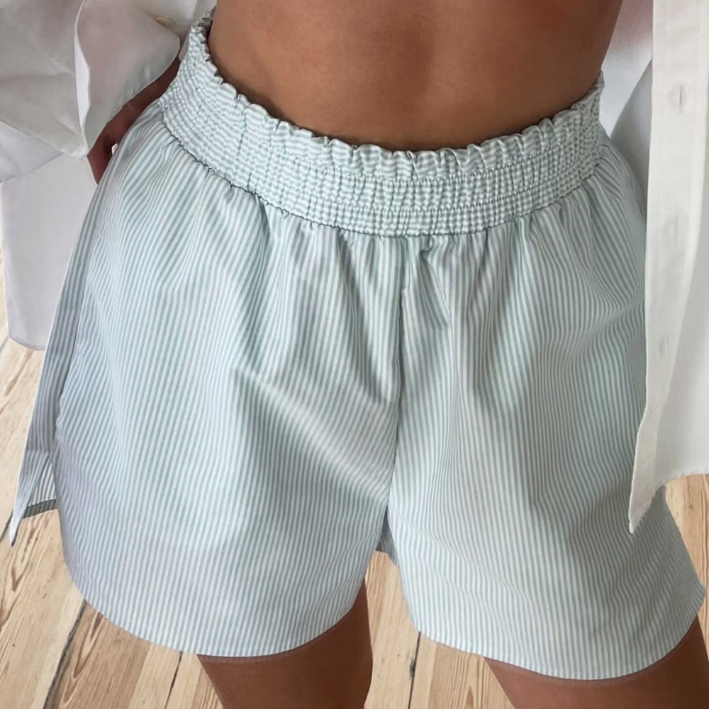 DA Breezy Shorts - Green / White